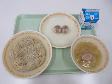 ・牛乳・中華麺・味噌ラーメンスープ・しゅうまい